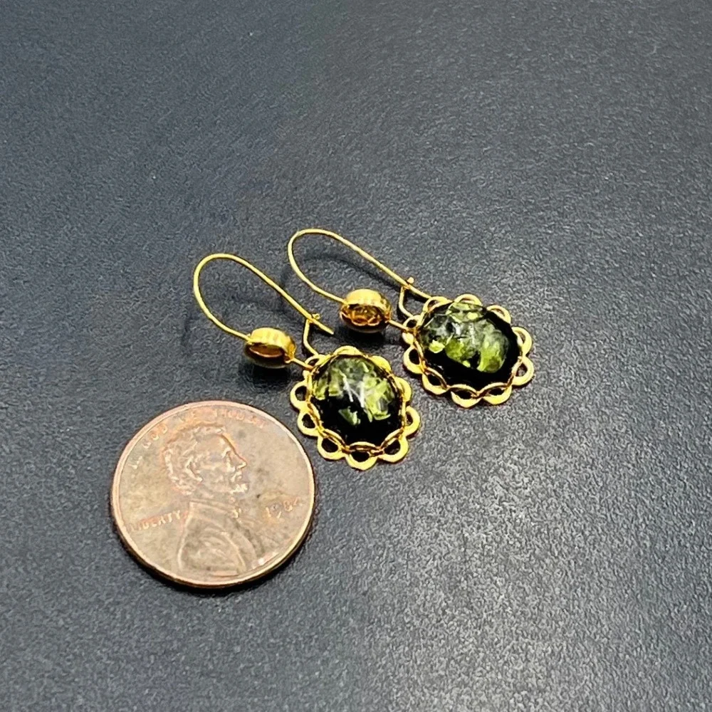 Lava and Olivine Fantasia Hawaii‎ Jewelry Green Volcano Lava Mineral Earring